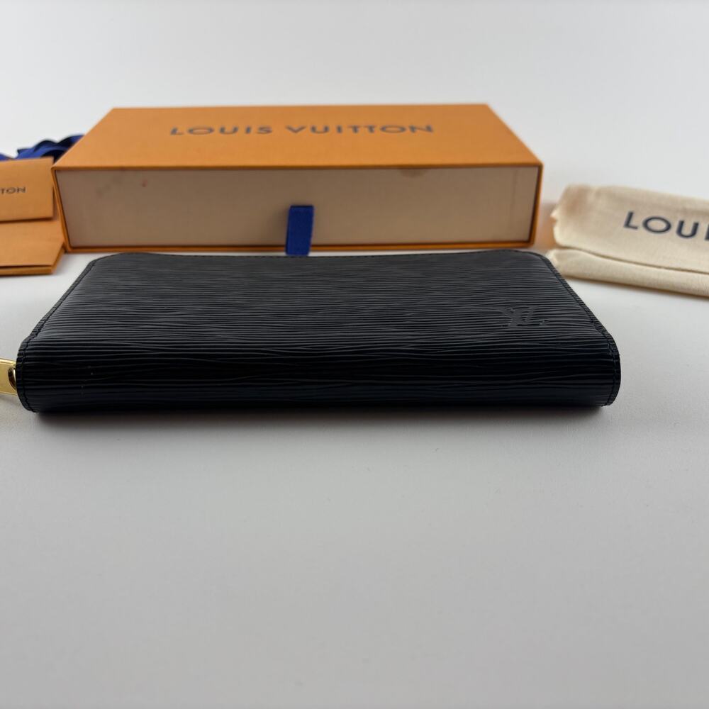 Louis Vuitton Zippy Wallet Black Epi Leather Authentic Full Set Box Dust Bag Tag - Picture 13 of 13